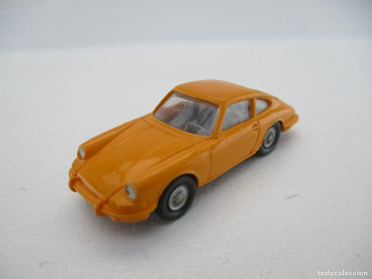 Coches a escala: COCHE ESCALA 1:87 REF B2 - Foto 1