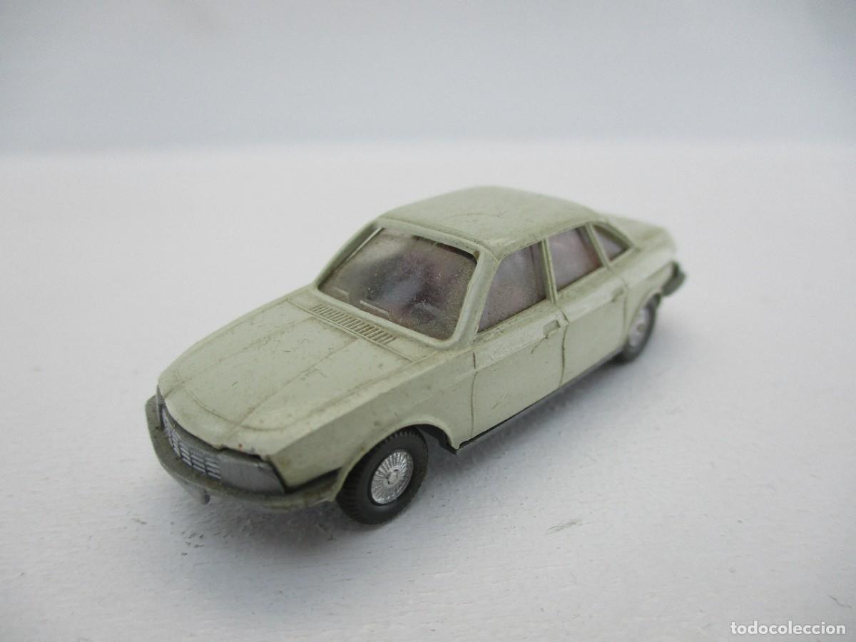 Coches a escala: COCHE ESCALA 1:87 REF B6 - Foto 1
