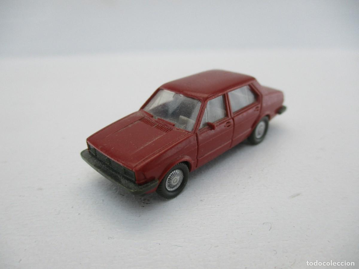 Coches a escala: COCHE ESCALA 1:87 REF B6 - Foto 1