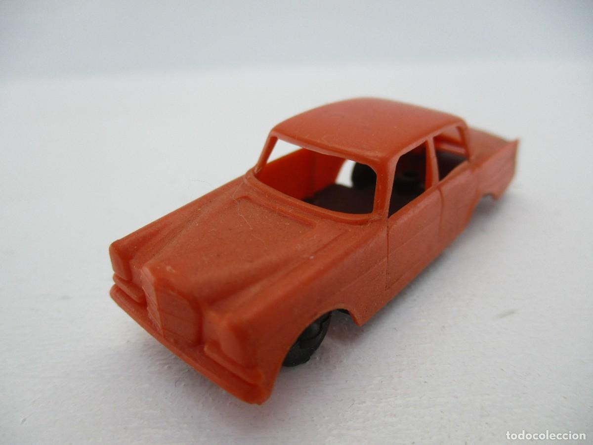 Coches a escala: COCHE ESCALA 1:87 REF B7 - Foto 1