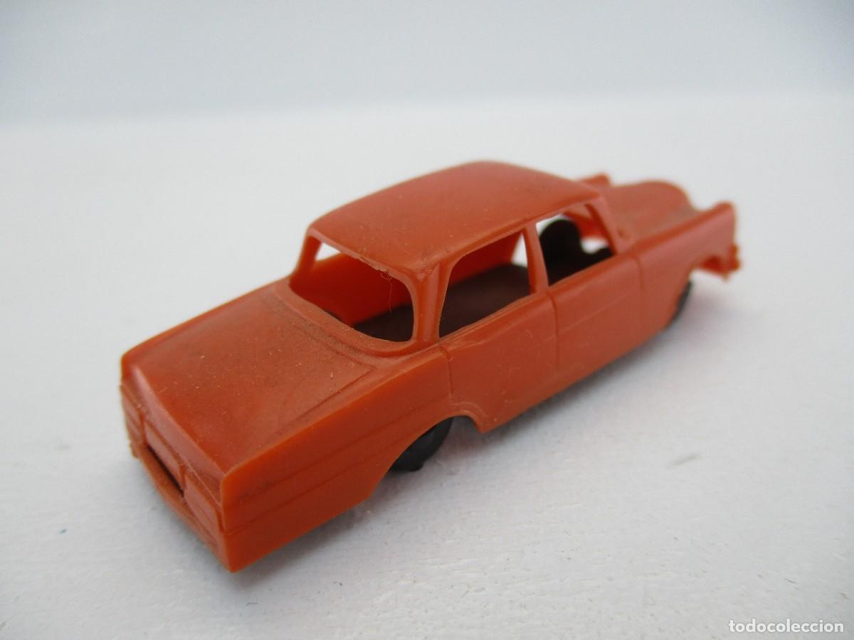 Coches a escala: COCHE ESCALA 1:87 REF B7 - Foto 2