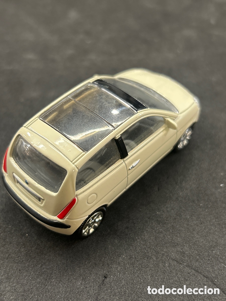Coches a escala: Norev Lancia Ypsilon - Foto 2