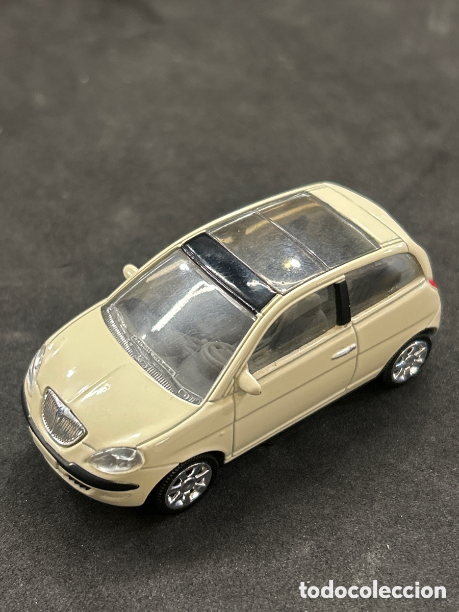 Coches a escala: Norev Lancia Ypsilon - Foto 1