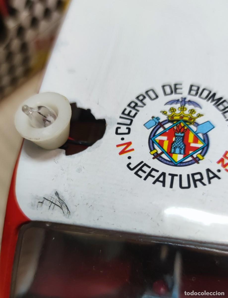 Coches a escala: Antiguo coche de Bomberos de Roman- no funciona - Foto 4