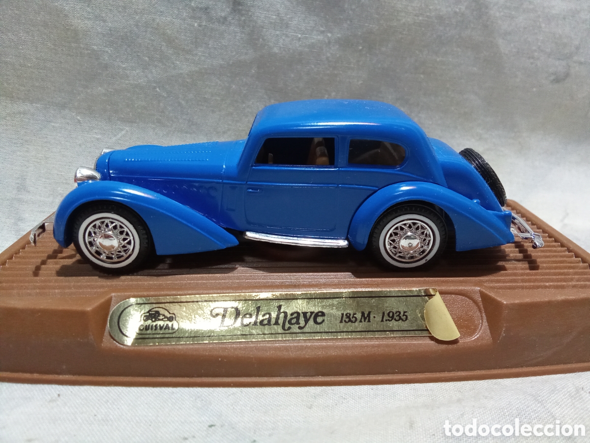 Coches a escala: DELAHAYE 135 M, 1935 DE GUISVAL EN CAJA EXPOSITORA