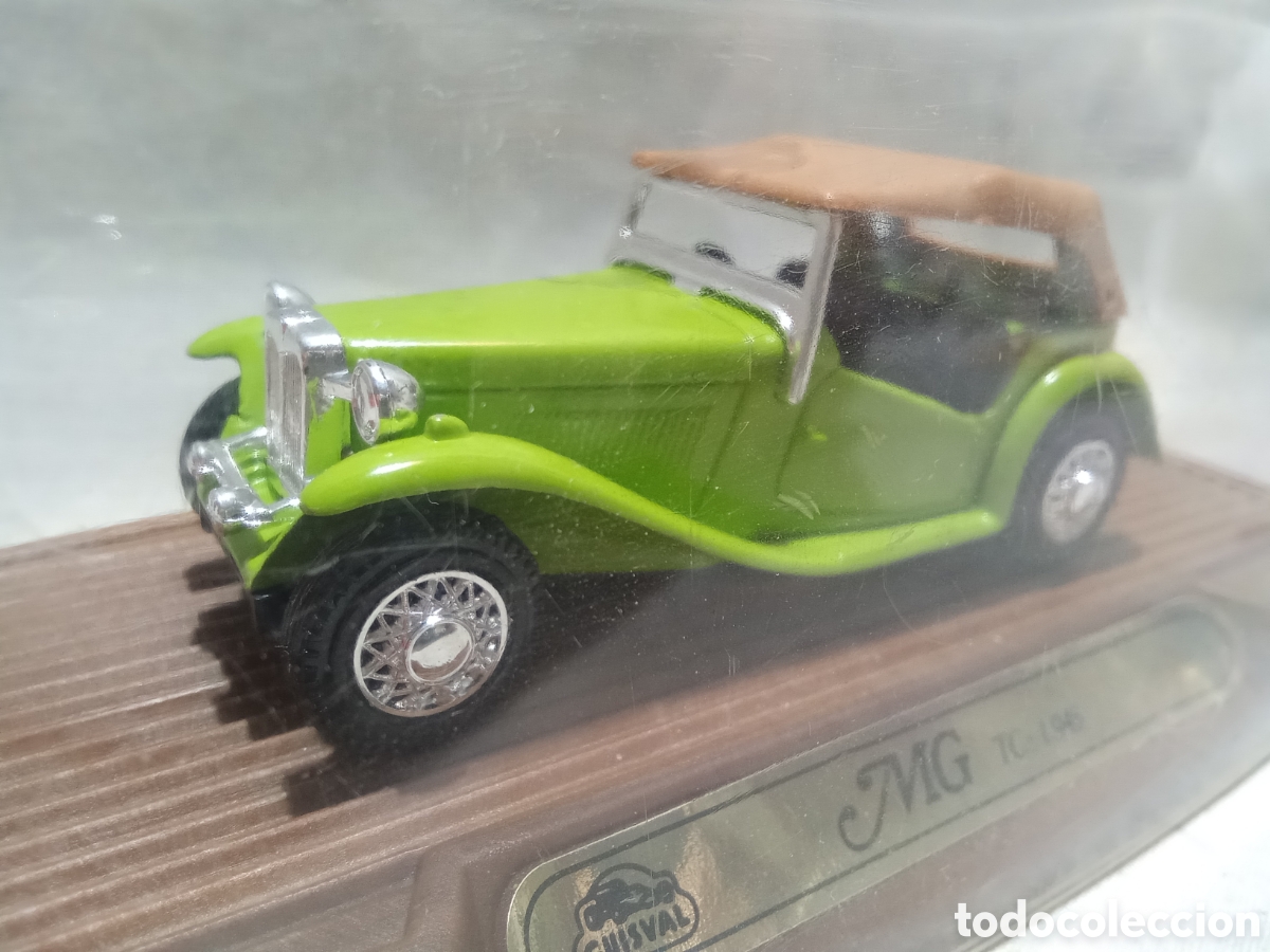 Coches a escala: M.G- T.C , 1.945 DE GUISVAL EN CAJA EXPOSITORA