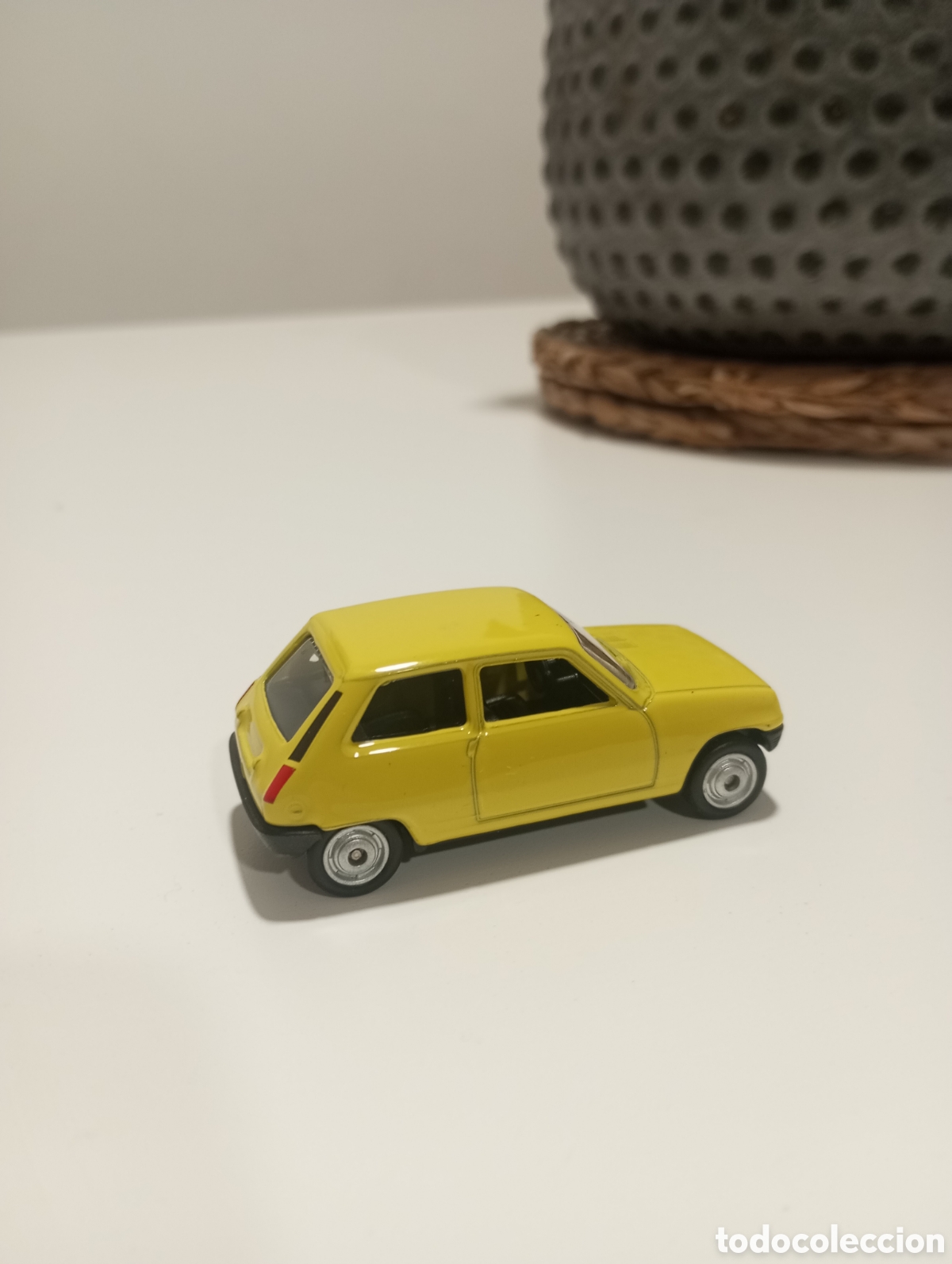 Coches a escala: Renault 5 colecci&oacute;n Amarillo