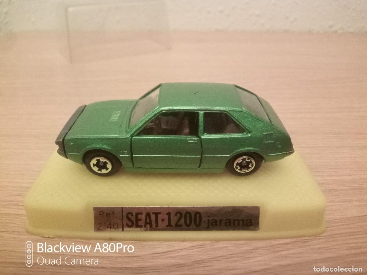 Coches a escala: Mira Seat 1200 - Foto 6