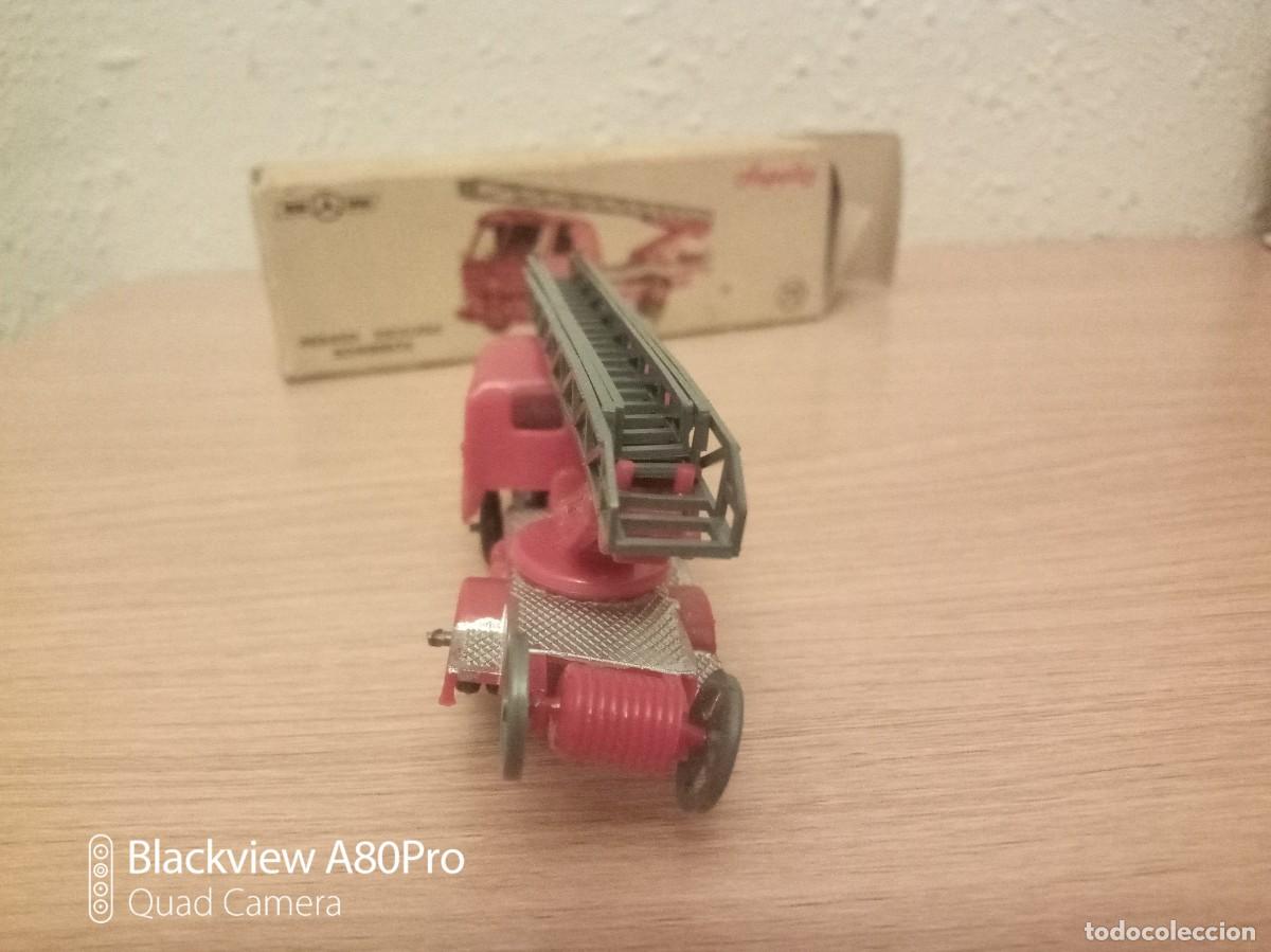 Coches a escala: Anguplas Pegaso escalera bomberos - Foto 4
