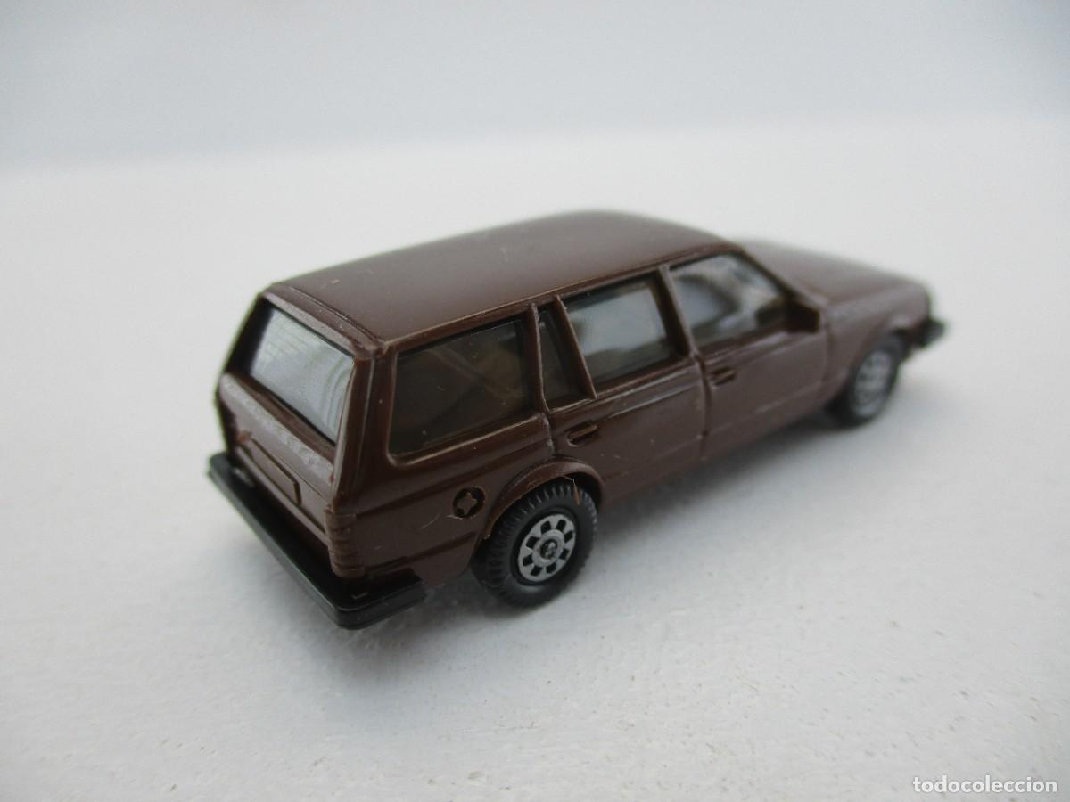 Coches a escala: COCHE ESCALA 1:87 REF C-5 - Foto 2