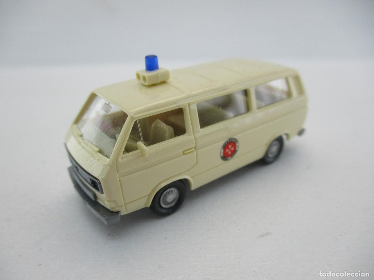 Coches a escala: COCHE ESCALA 1:87 REF B9 - Foto 1
