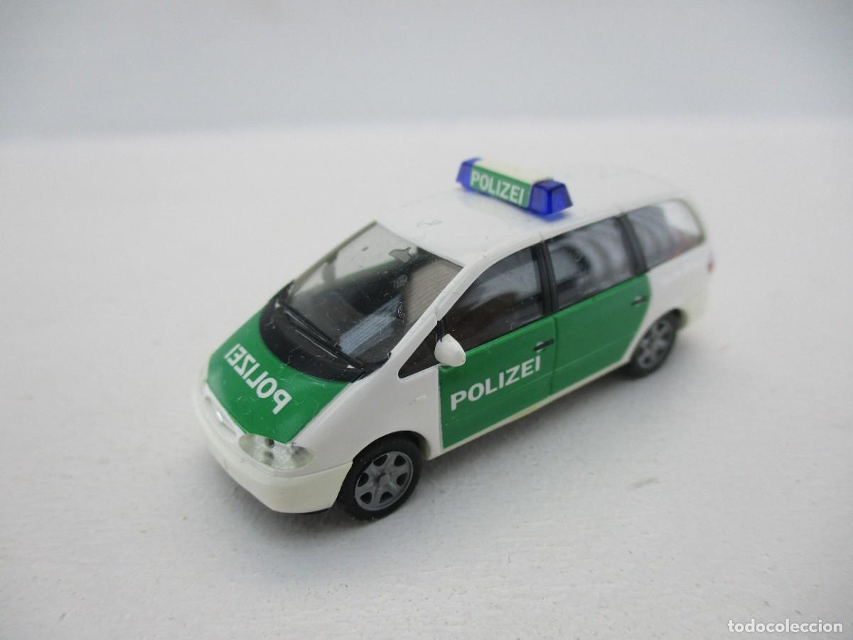 Coches a escala: COCHE ESCALA 1:87 REF B9 - Foto 1