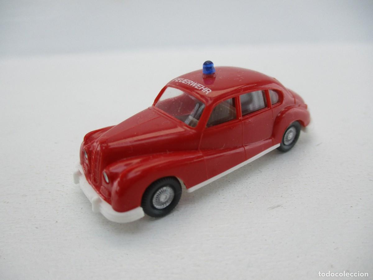 Coches a escala: COCHE ESCALA 1:87 REF B9 - Foto 1