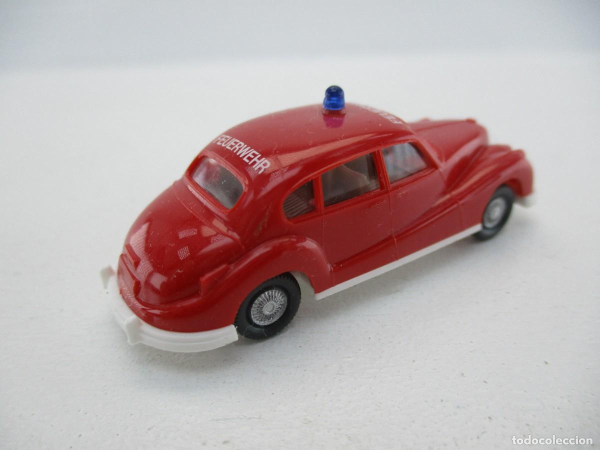 Coches a escala: COCHE ESCALA 1:87 REF B9 - Foto 2