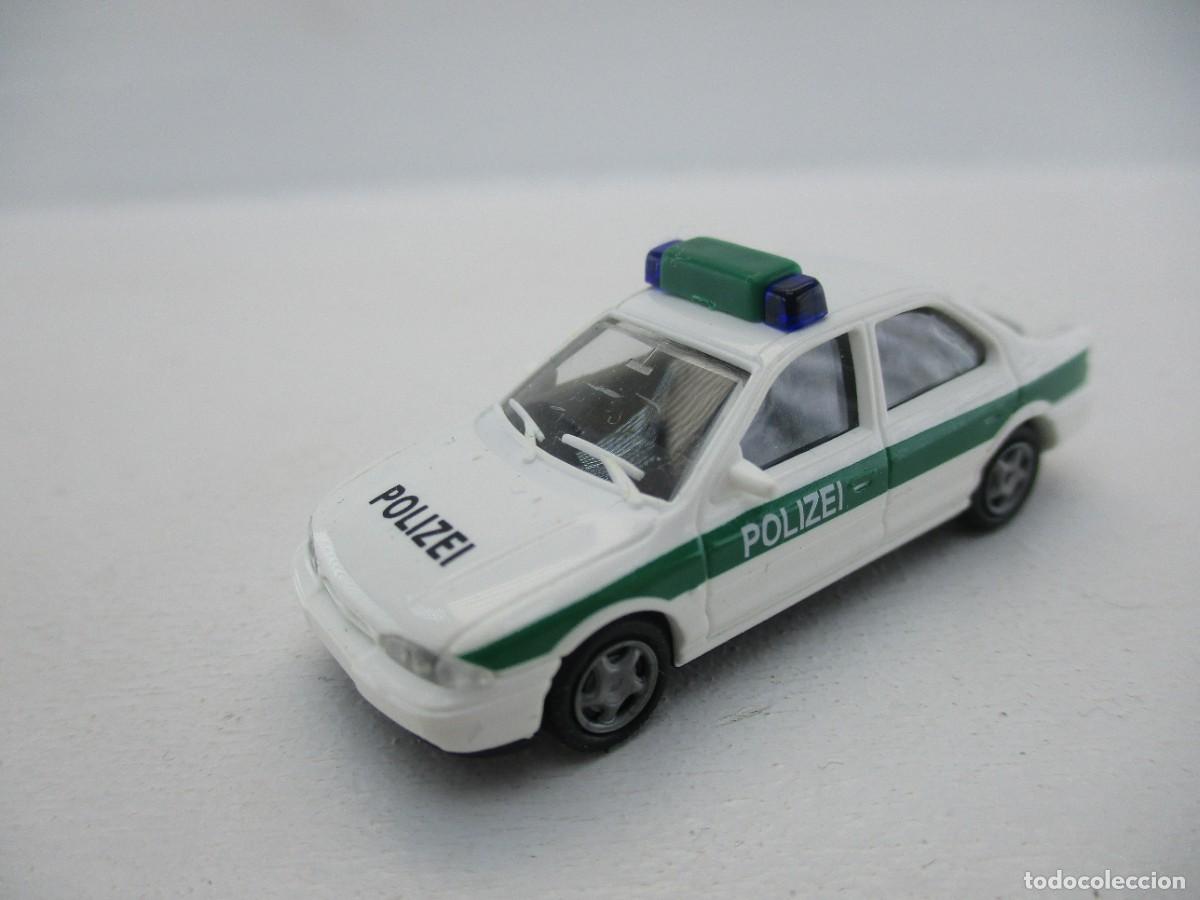 Coches a escala: COCHE ESCALA 1:87 REF B11 - Foto 1