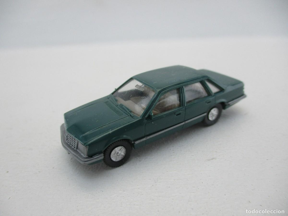 Coches a escala: COCHE ESCALA 1:87 REF B11 - Foto 1