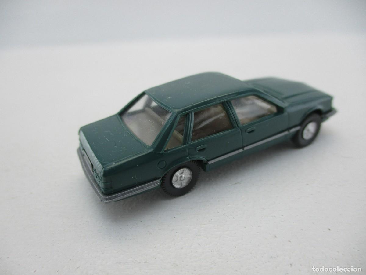 Coches a escala: COCHE ESCALA 1:87 REF B11 - Foto 2