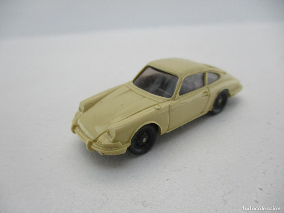 Coches a escala: COCHE ESCALA 1:87 REF B14 - Foto 1