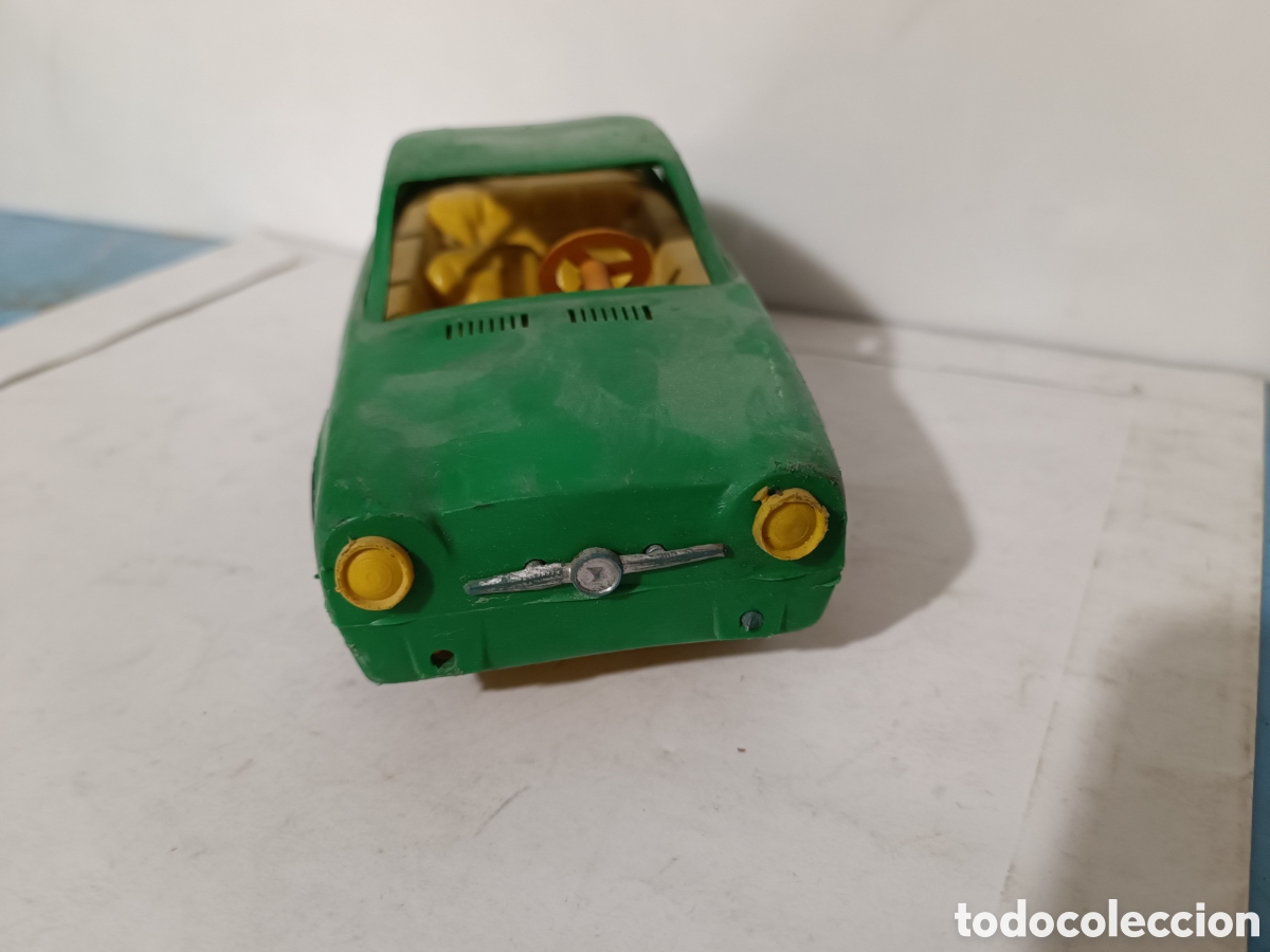 Coches a escala: Coche pl&aacute;stico sin marca a&ntilde;os 70 - Foto 2
