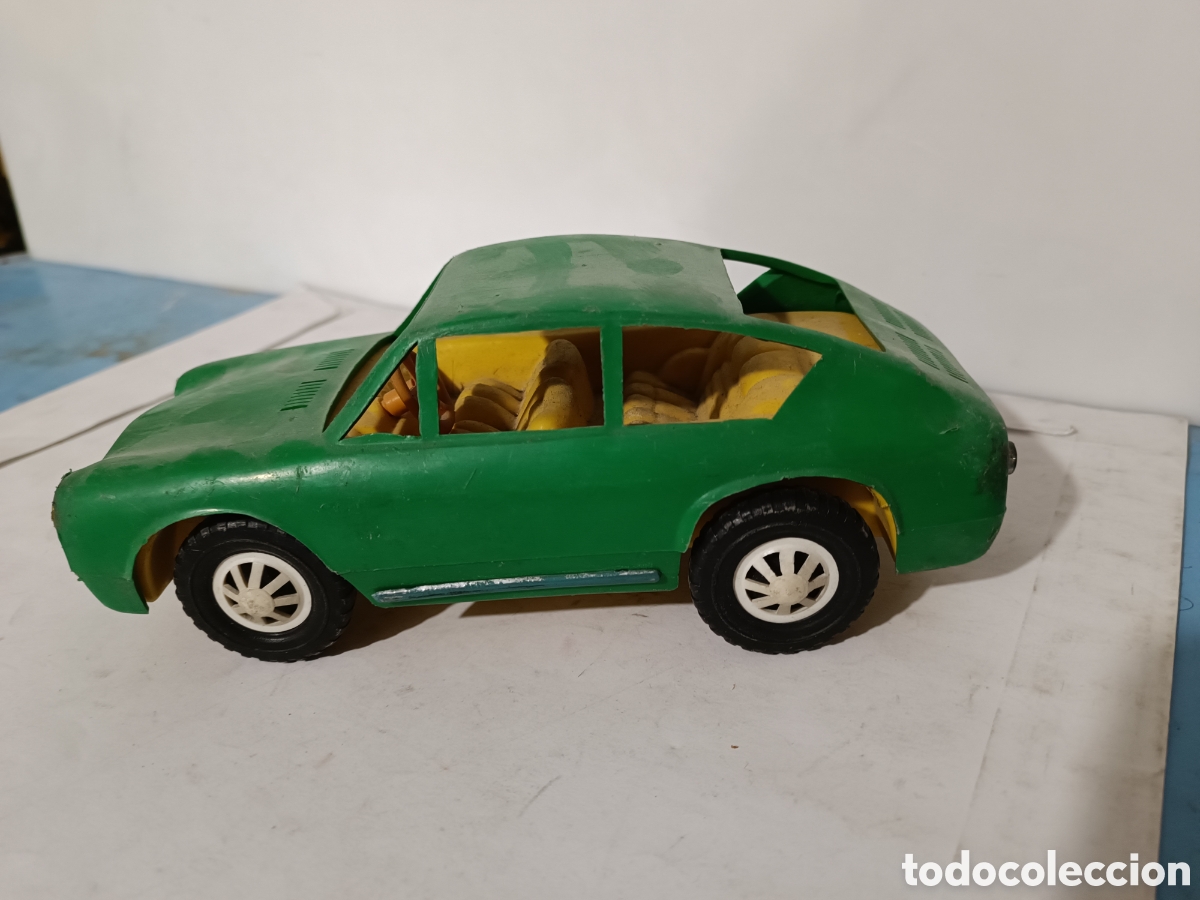 Coches a escala: Coche pl&aacute;stico sin marca a&ntilde;os 70 - Foto 3