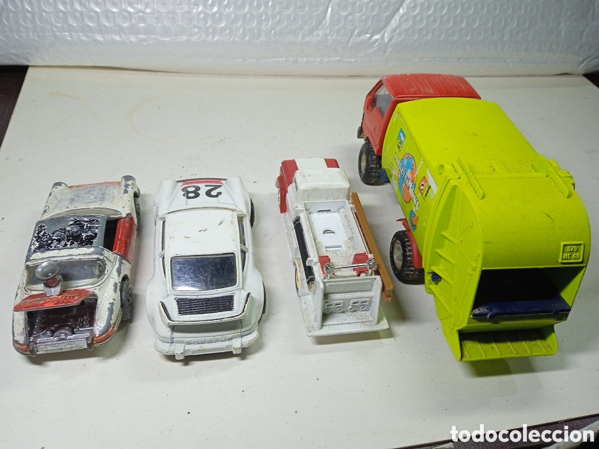 Coches a escala: Veh&iacute;culos Corgi y Majorette - Foto 2