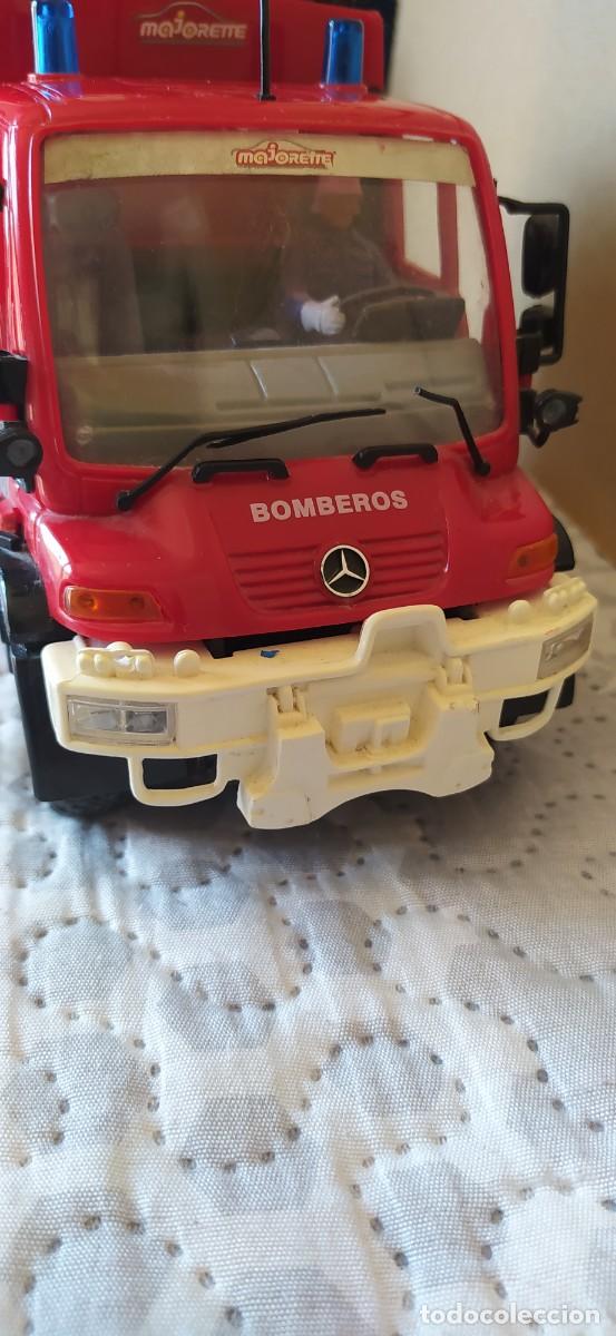 Coches a escala: CAMI&Oacute;N DE BOMBEROS MAJORETTE - Foto 7