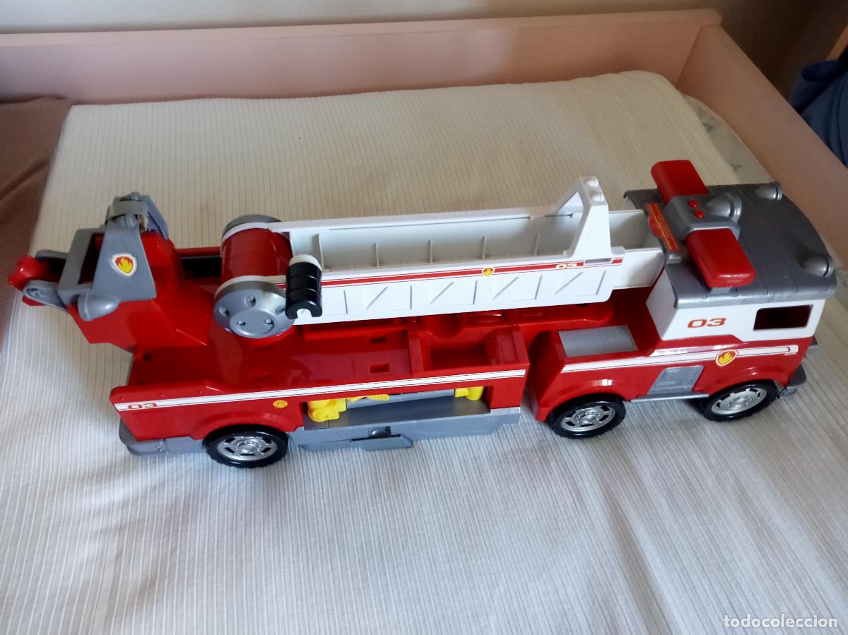 Coches a escala: Ultimate Fire Truck - Cami&oacute;n de Bomberos Patrulla Canina (Paw Patrol)