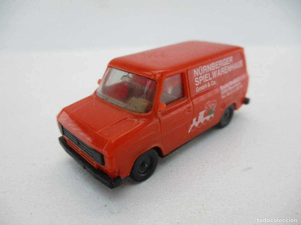 Coches a escala: COCHE ESCALA 1:87 REF B8 - Foto 1