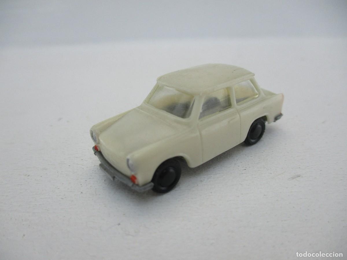 Coches a escala: COCHE ESCALA 1:87 REF B8 - Foto 1