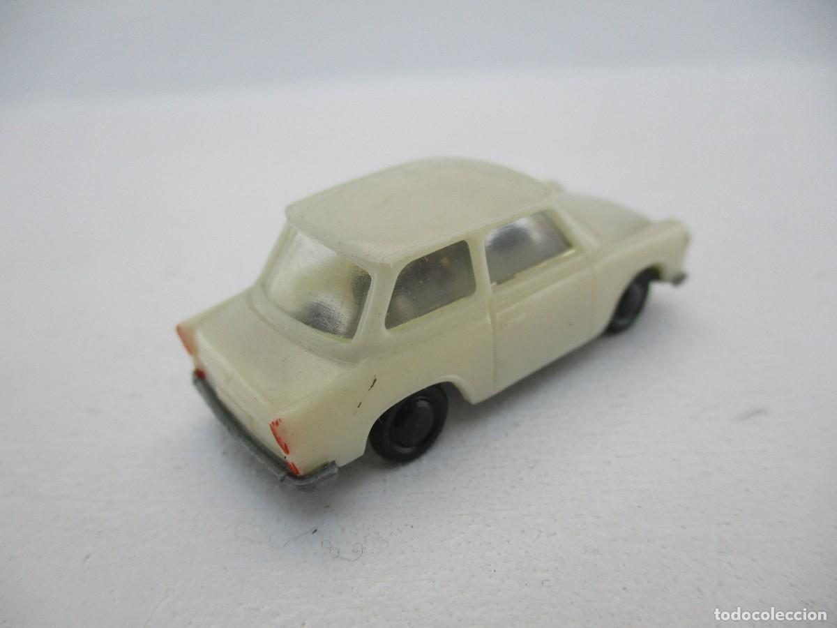 Coches a escala: COCHE ESCALA 1:87 REF B8 - Foto 2