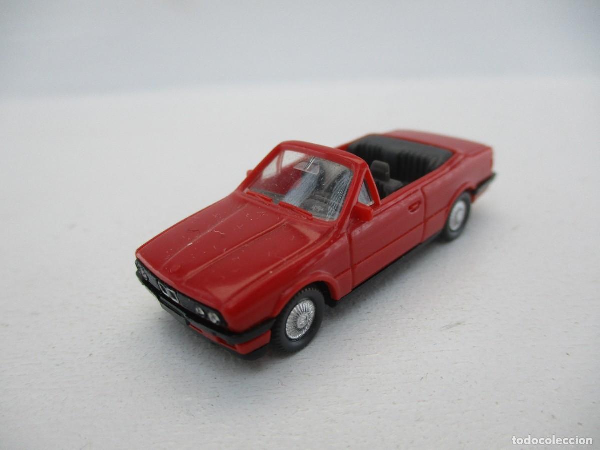 Coches a escala: COCHE ESCALA 1:87 REF B8 - Foto 1