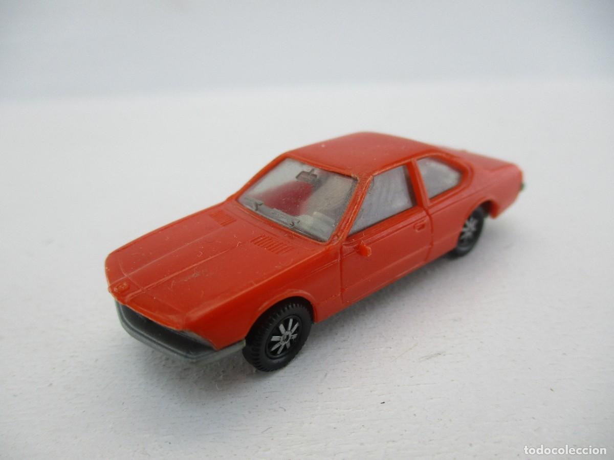 Coches a escala: COCHE ESCALA 1:87 REF B10 - Foto 1