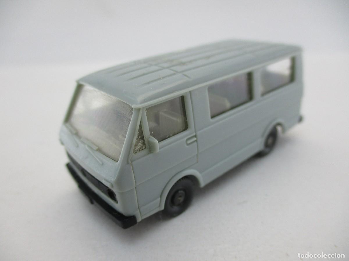 Coches a escala: COCHE ESCALA 1:87 REF B14 - Foto 1