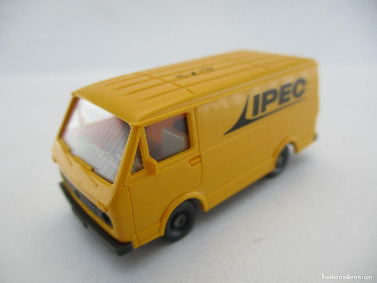 Coches a escala: COCHE ESCALA 1:87 REF B14 - Foto 1
