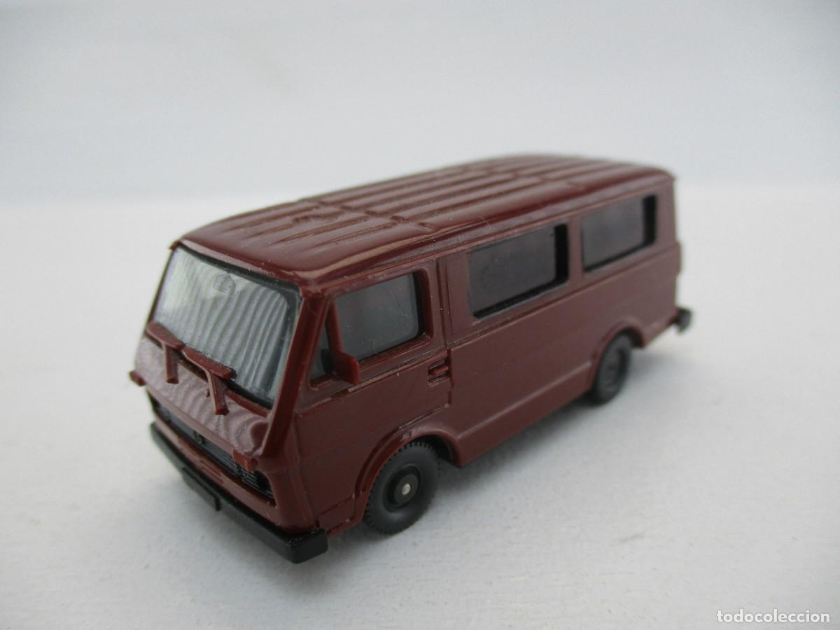 Coches a escala: COCHE ESCALA 1:87 REF B14 - Foto 1
