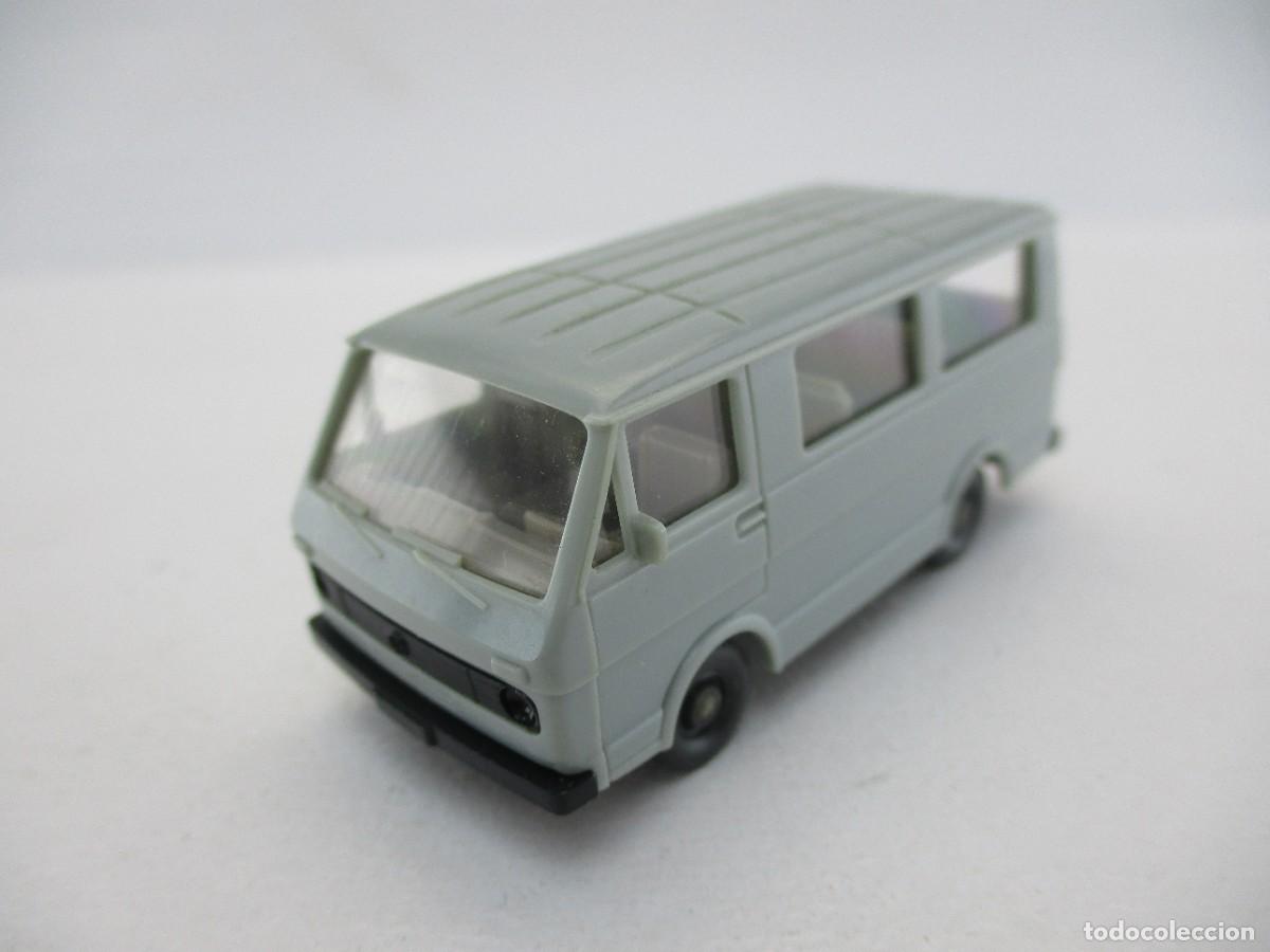 Coches a escala: COCHE ESCALA 1:87 REF B14 - Foto 1