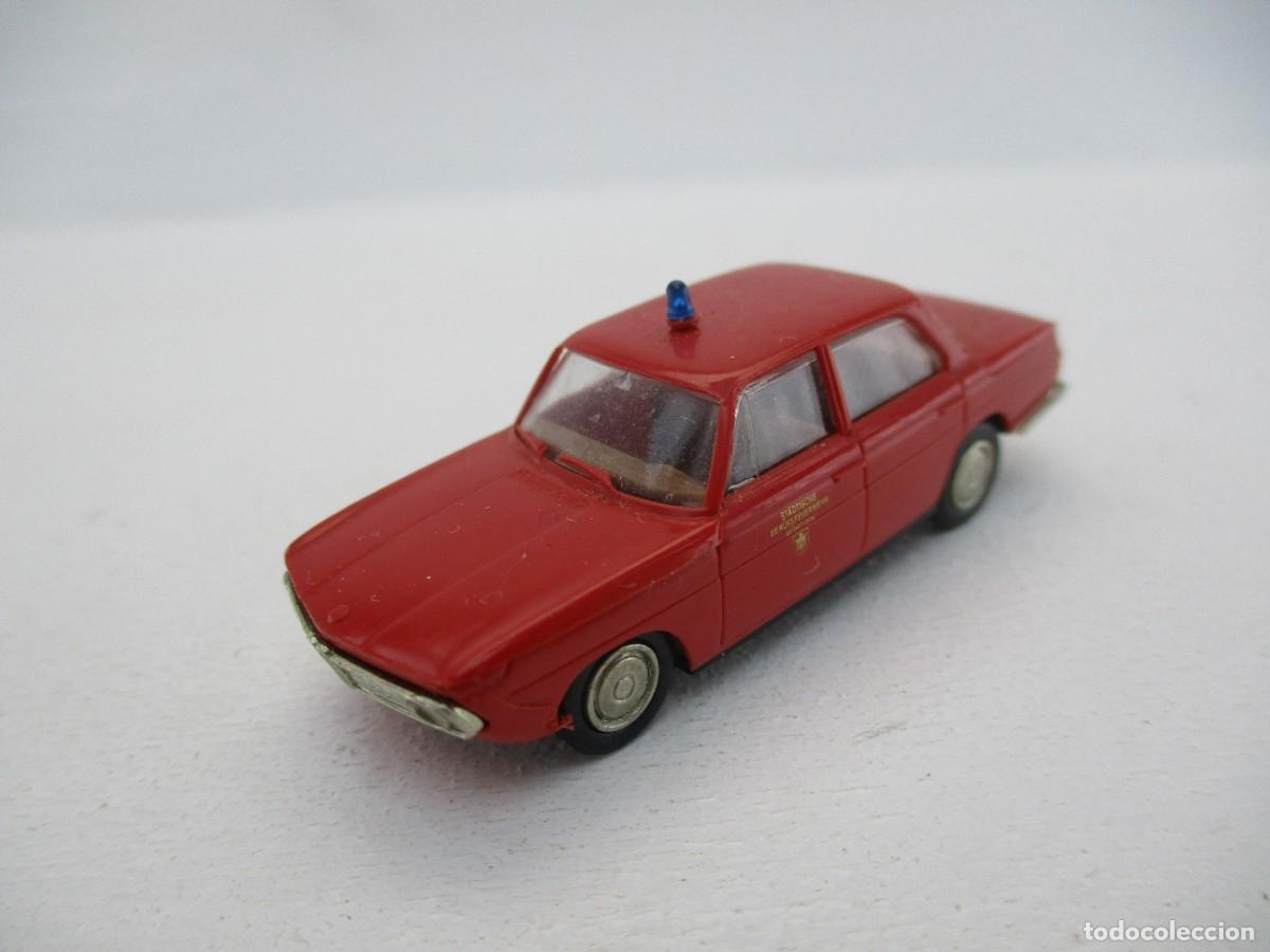 Coches a escala: COCHE ESCALA 1:87 REF B14 - Foto 1