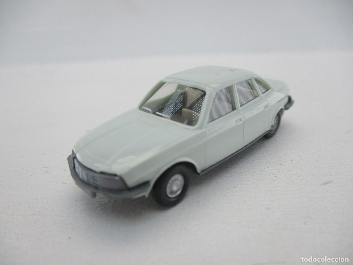 Coches a escala: COCHE ESCALA 1:87 REF O - Foto 1