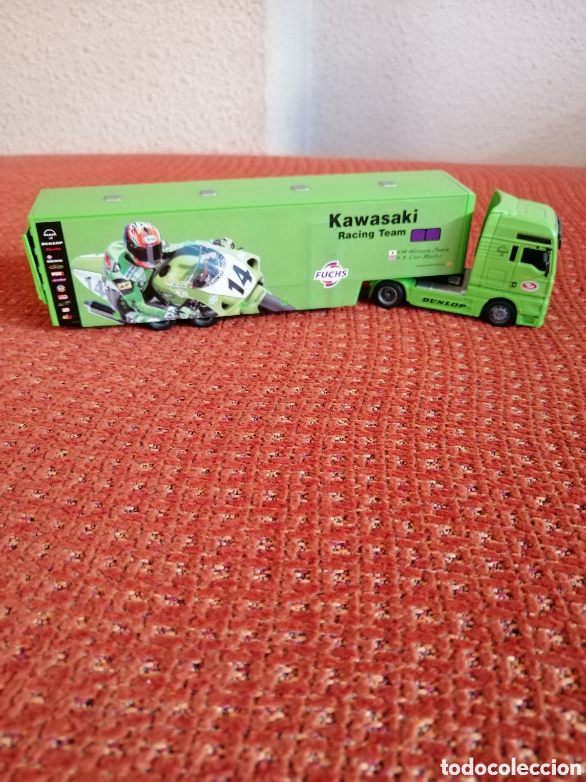 Coches a escala: ESCUDER&Iacute;A KAWASAKI - Foto 1