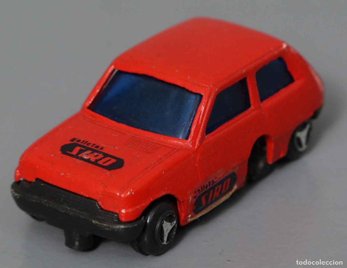 Coches a escala: COCHE. RENAULT 5. SACAPUNTAS GISIMA - Foto 2