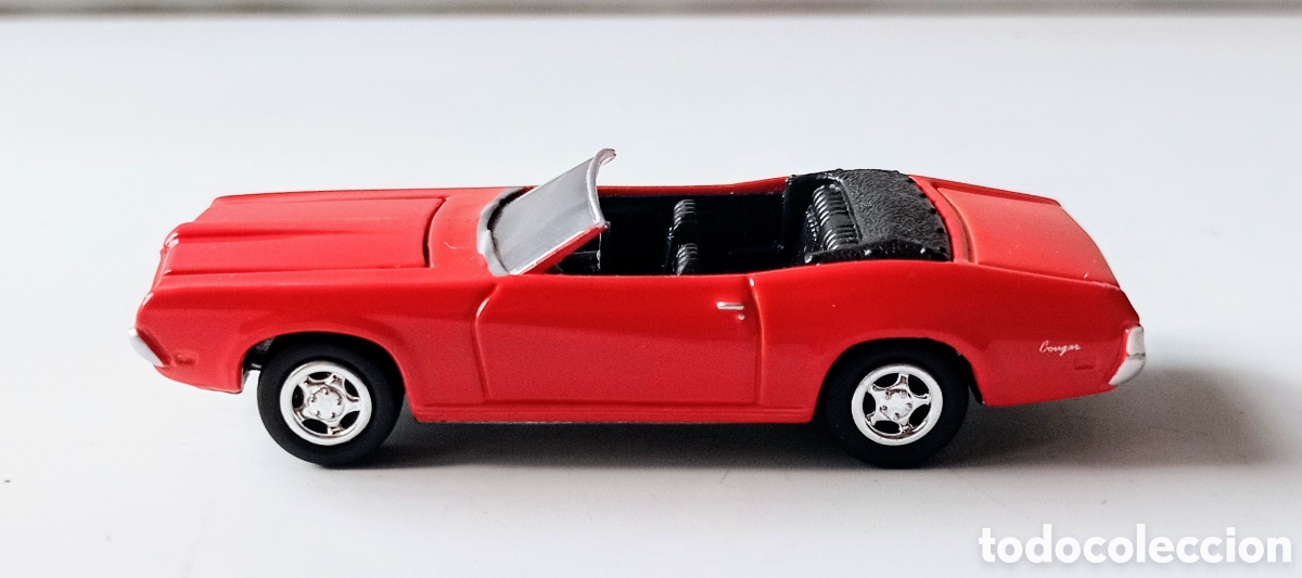 Coches a escala: MERCURY COUGAR / JOHNNY LIGHTNING / 1/64 - Foto 8