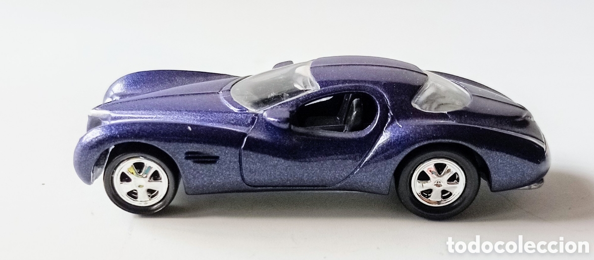 Coches a escala: CHRYSLER ATLANTIC/ JOHNNY LIGHTNING / 1/64 - Foto 6