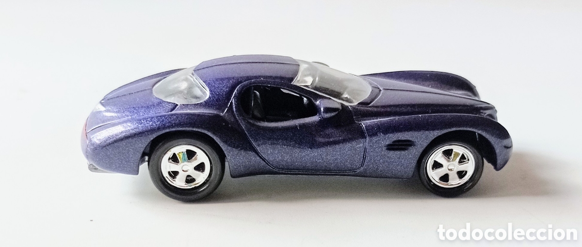Coches a escala: CHRYSLER ATLANTIC/ JOHNNY LIGHTNING / 1/64 - Foto 3