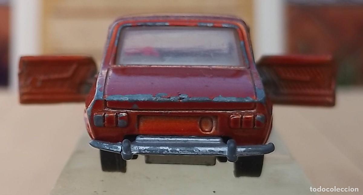 Coches a escala: Guisval, Renault 12 S - Foto 11