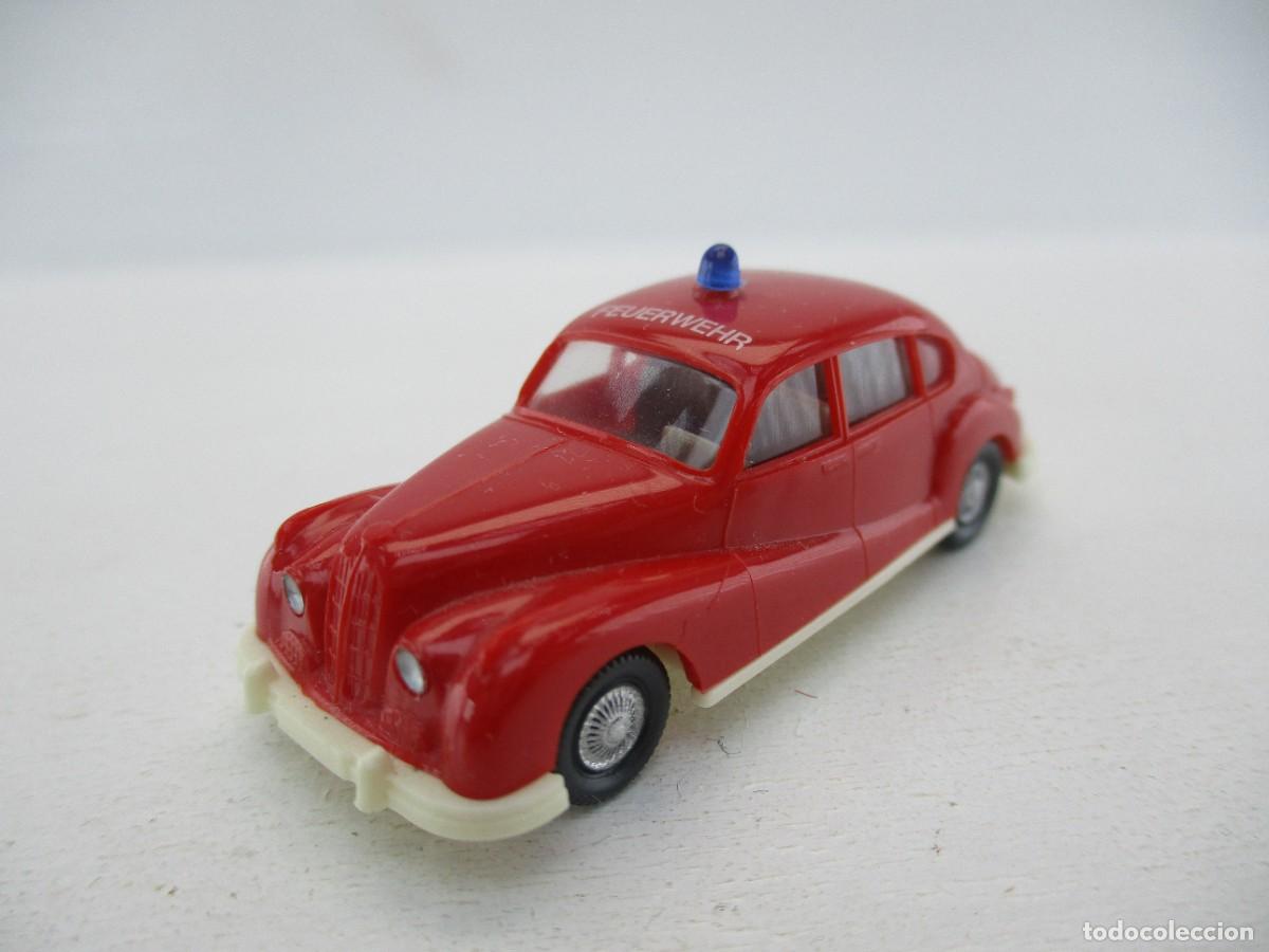 Coches a escala: COCHE ESCALA 1:87 REF B12 - Foto 1