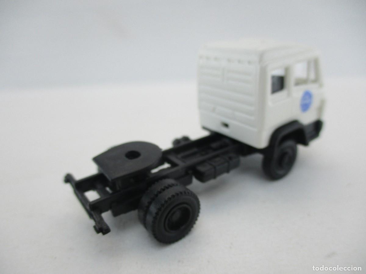 Coches a escala: CAMION ESCALA 1:87 REF HI - Foto 2