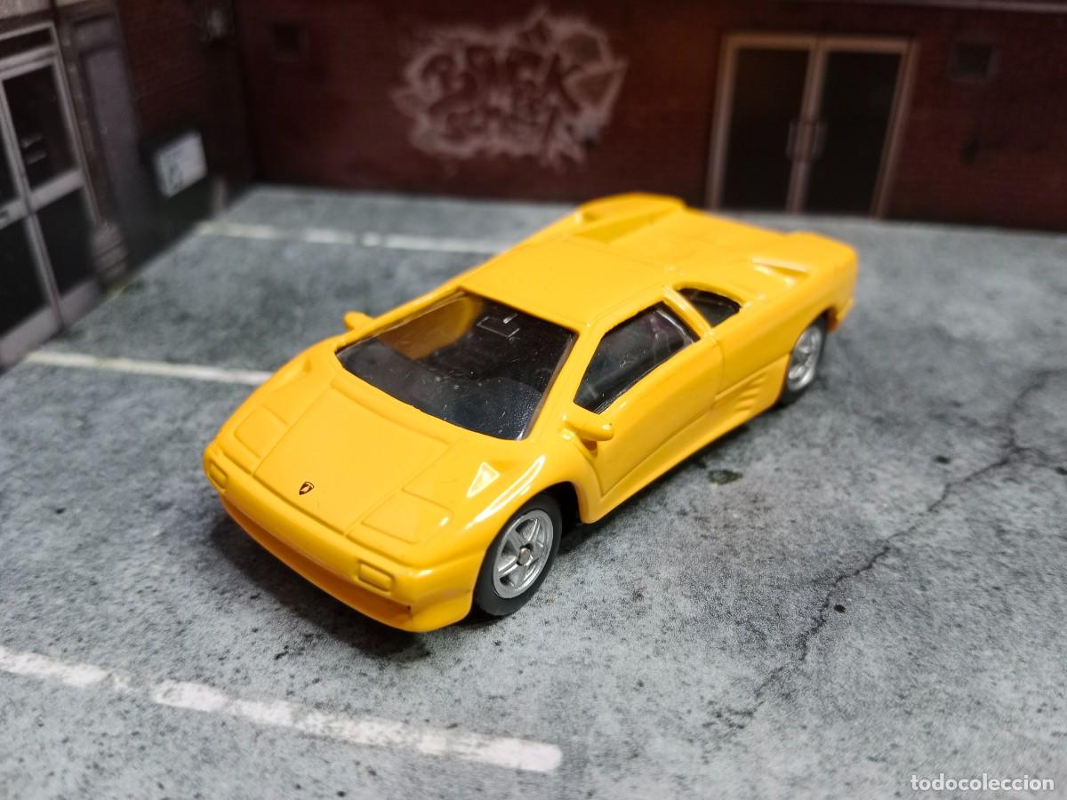 Coches a escala: Lamborghini Diablo Welly 1/60 - Foto 1