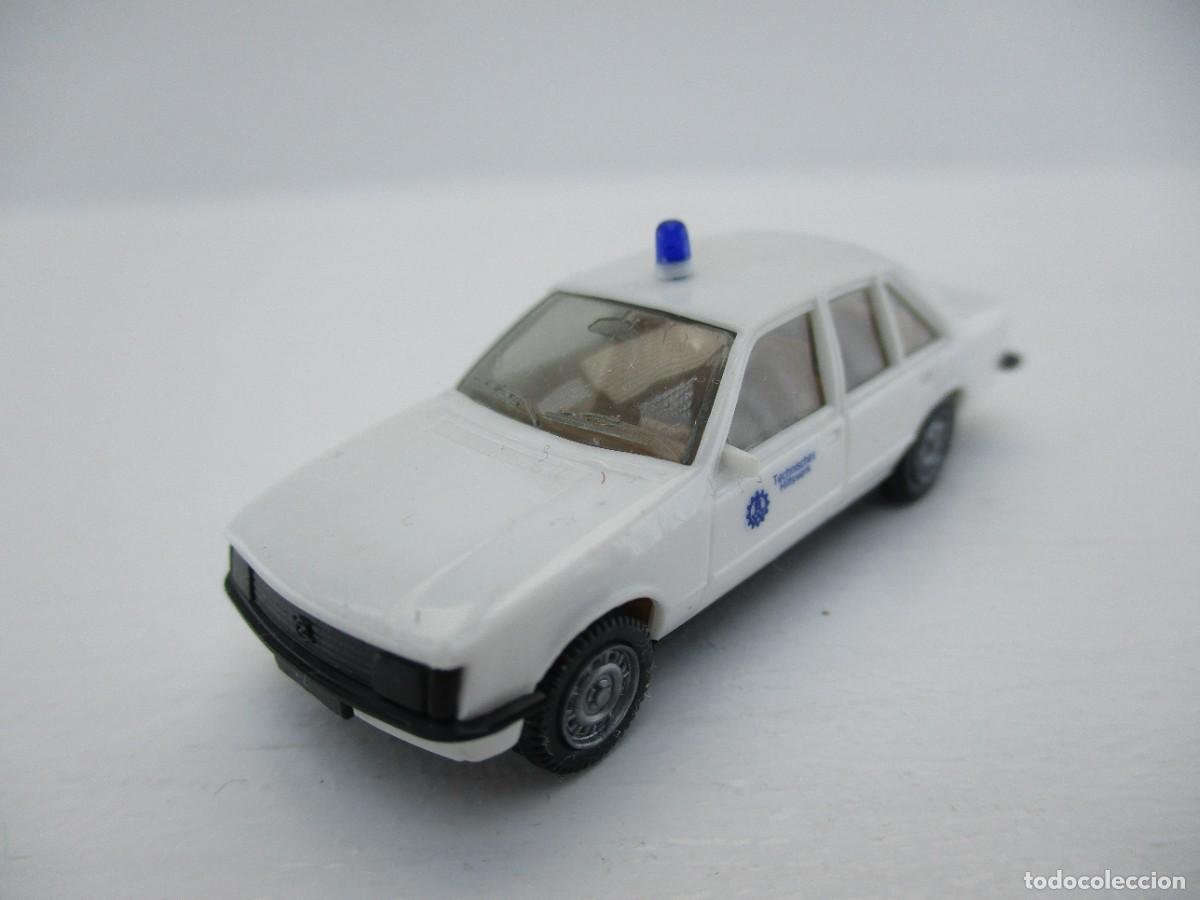 Coches a escala: COCHE ESCALA 1:87 REF CE - Foto 1