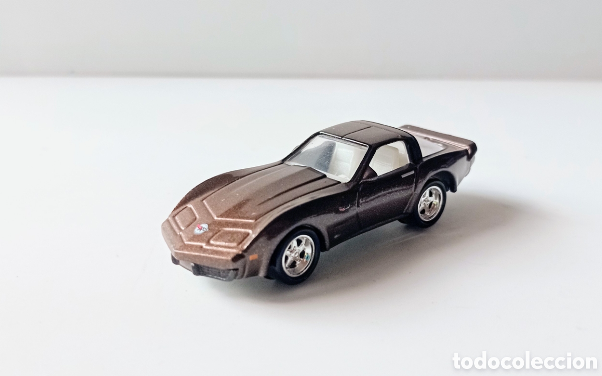 Coches a escala: CHEVY CORVETTE 1979 / JOHNNY LIGHTNING / 1/64 - Foto 1