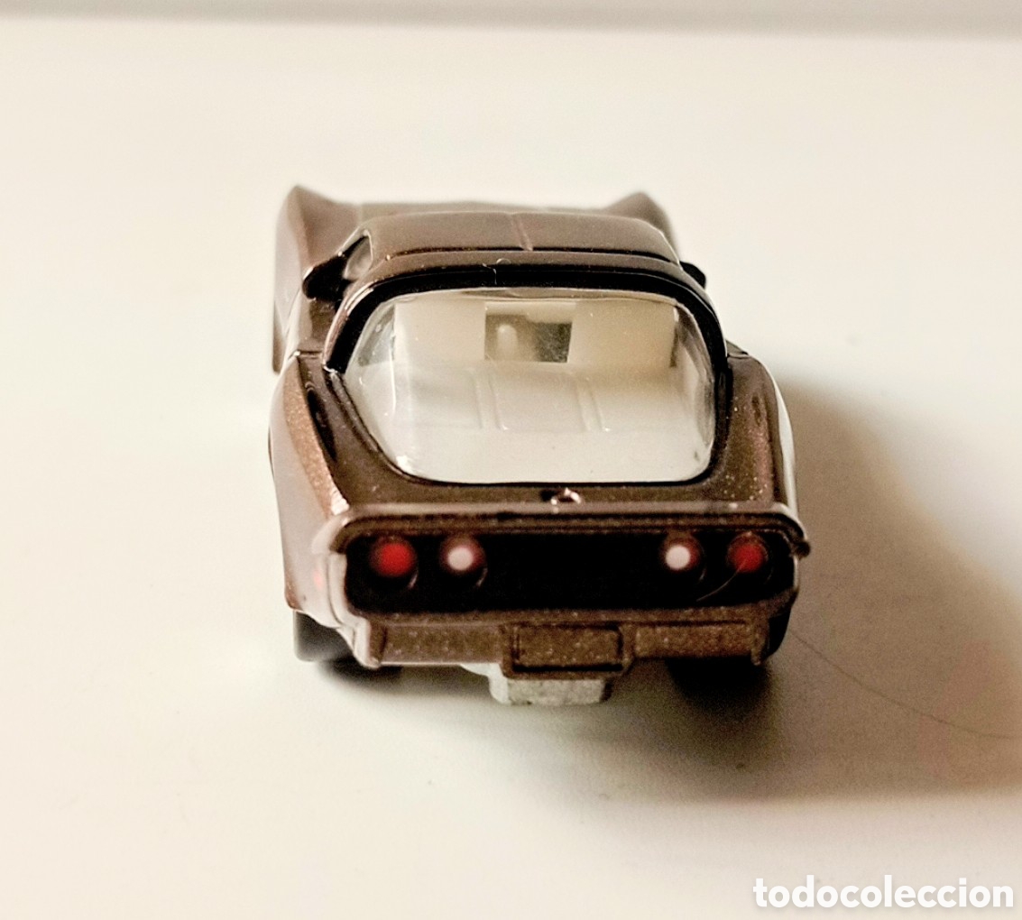 Coches a escala: CHEVY CORVETTE 1979 / JOHNNY LIGHTNING / 1/64 - Foto 4